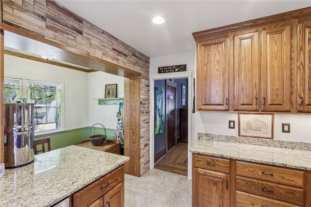 113 E LEASURE AVENUE, New Castle, PA 16101