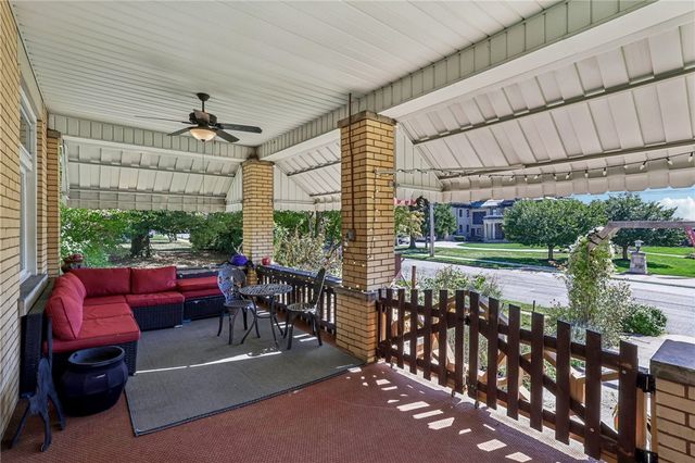 113 E LEASURE AVENUE, New Castle, PA 16101