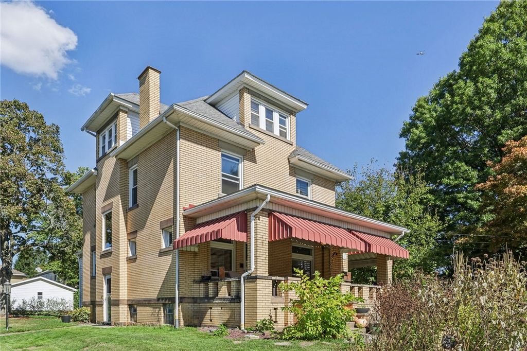 113 E LEASURE AVENUE, New Castle, PA 16101