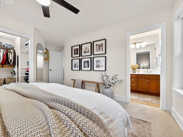 17118 Sw SONNET Way, King City, OR 97224