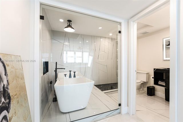 3140 S Ocean Dr 2406, Hallandale Beach, FL 33009