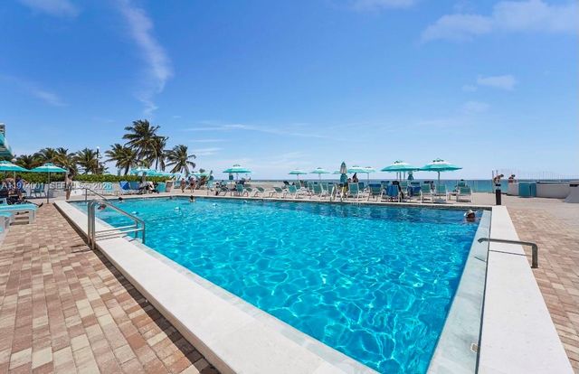 3140 S Ocean Dr 2406, Hallandale Beach, FL 33009