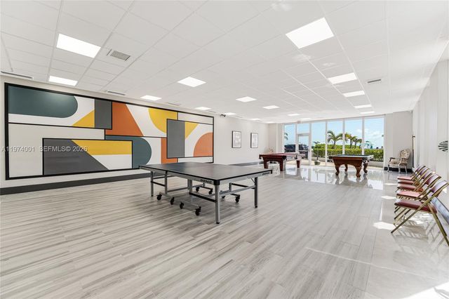 3140 S Ocean Dr 2406, Hallandale Beach, FL 33009