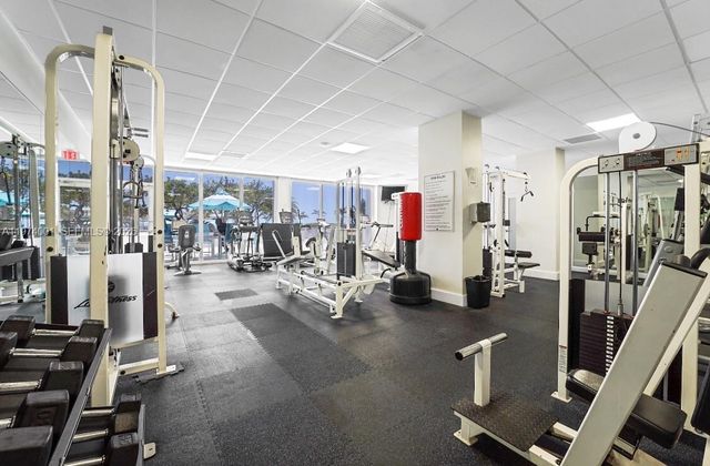 3140 S Ocean Dr 2406, Hallandale Beach, FL 33009