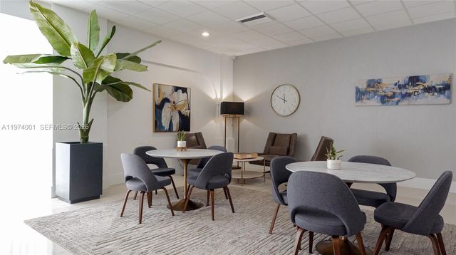 3140 S Ocean Dr 2406, Hallandale Beach, FL 33009