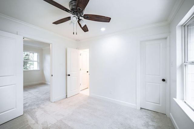 10038 Westview Drive, Houston, TX 77055