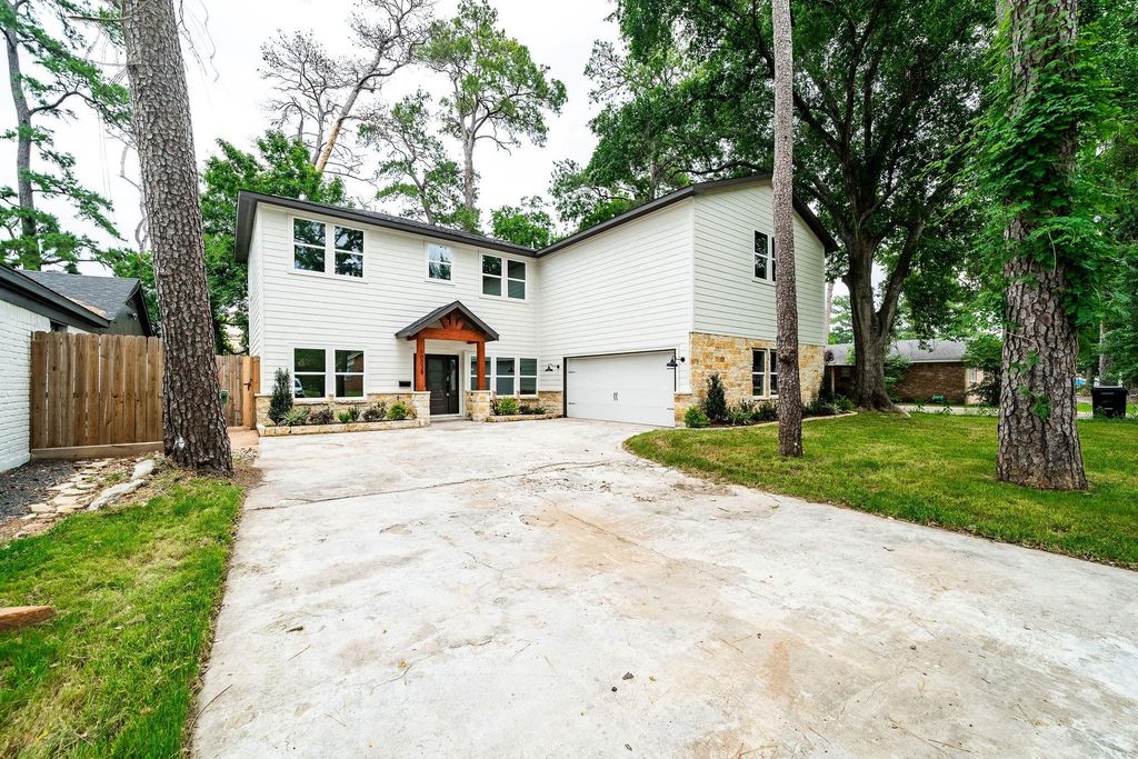 10038 Westview Drive, Houston, TX 77055