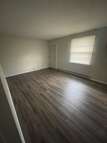 120 Tandy Dr Apt C, Clarksville, TN 37042