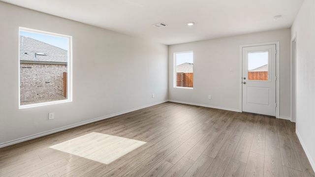 3327 Twilight Trail, Talty, TX 75126