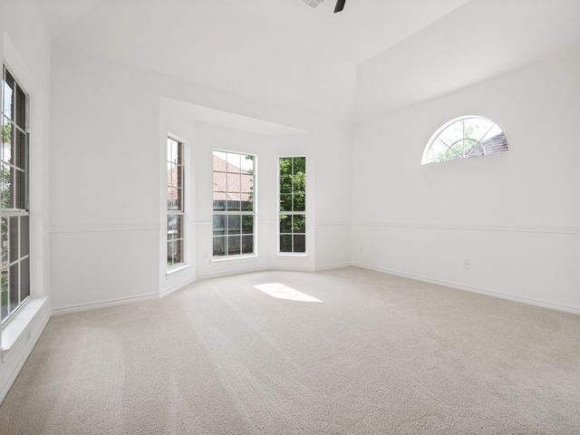 12604 Beech Tree Lane, Fort Worth, TX 76040