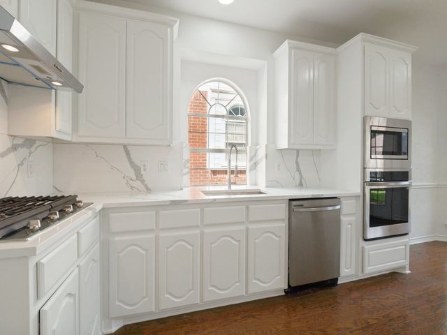 12604 Beech Tree Lane, Fort Worth, TX 76040