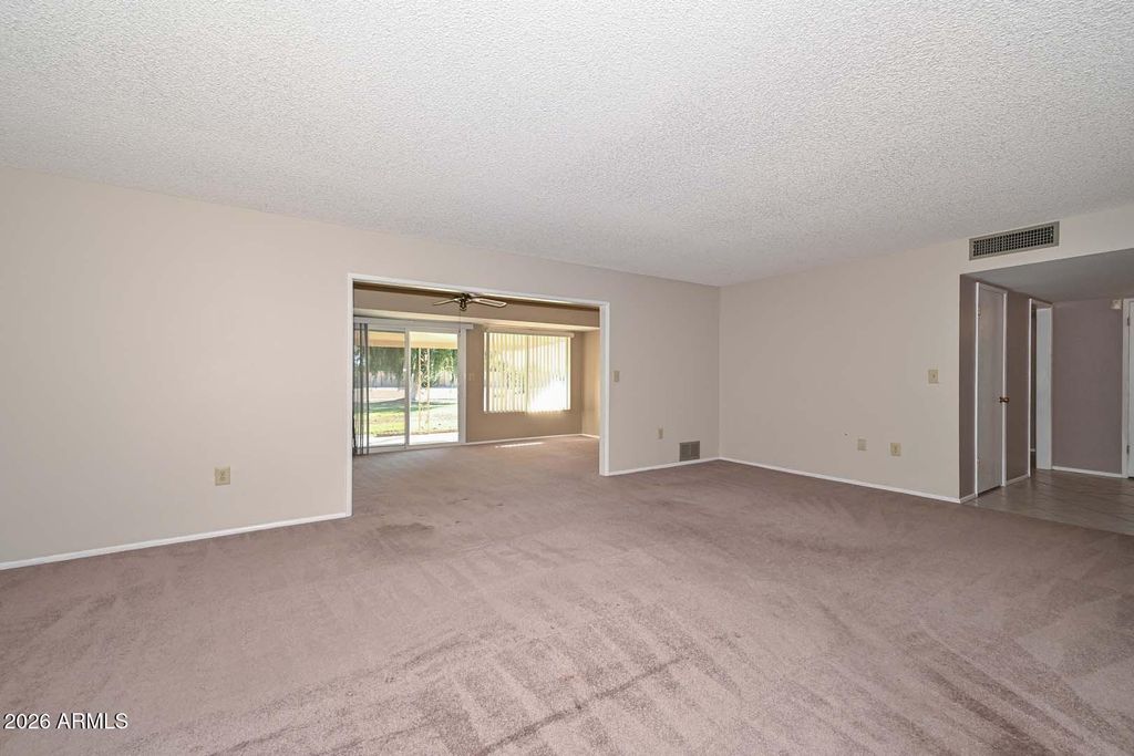 10220 W PINERIDGE Drive, Sun City, AZ 85351 — photo 5