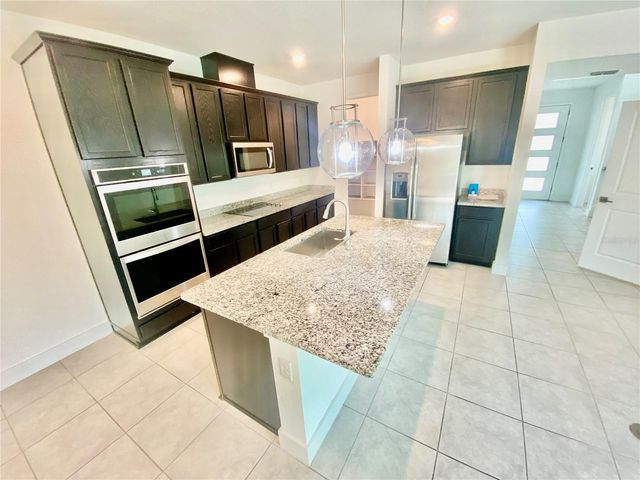 7206 CARRICKBEND LANE, Orlando, FL 32819
