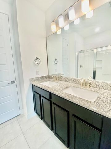 7206 CARRICKBEND LANE, Orlando, FL 32819