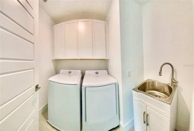 7206 CARRICKBEND LANE, Orlando, FL 32819