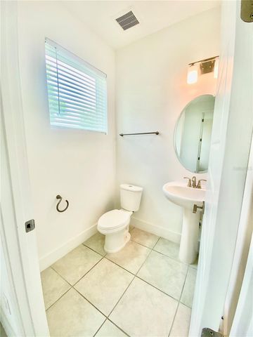7206 CARRICKBEND LANE, Orlando, FL 32819