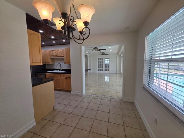1038 SE 30th ST, Cape Coral, FL 33904