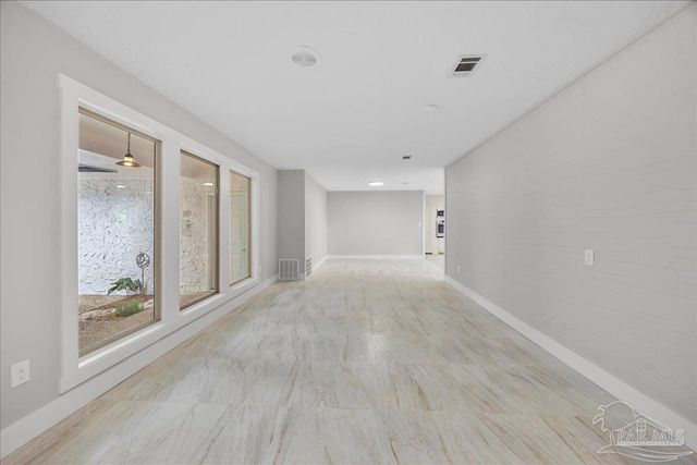 3809 Idlewood Dr, Pensacola, FL 32505