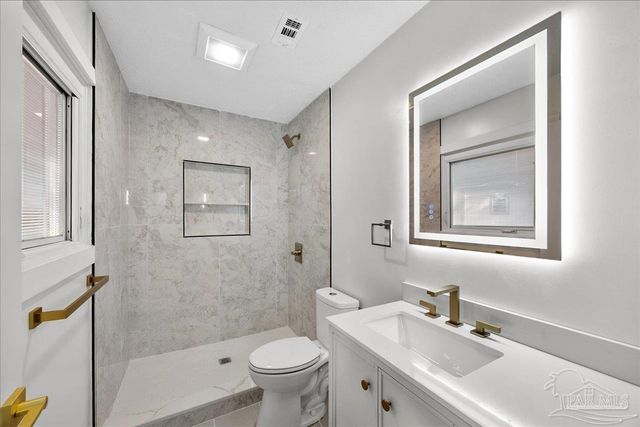 3809 Idlewood Dr, Pensacola, FL 32505