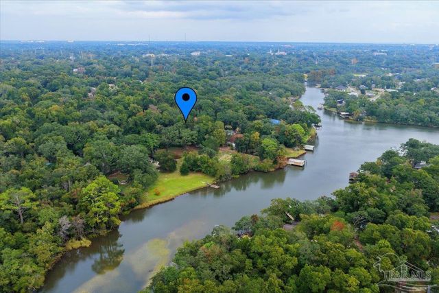 3809 Idlewood Dr, Pensacola, FL 32505