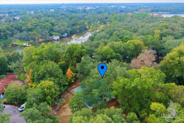 3809 Idlewood Dr, Pensacola, FL 32505