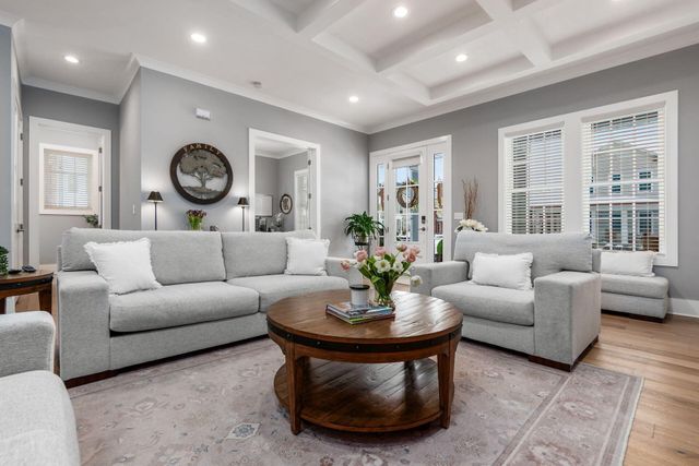 5801 Hickory Drive, Lewis Center, OH 43035