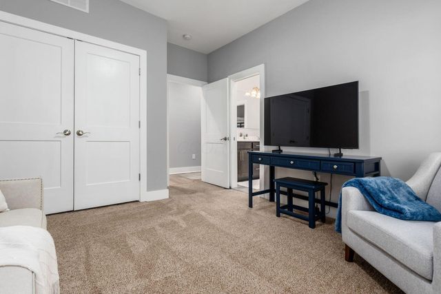 5801 Hickory Drive, Lewis Center, OH 43035