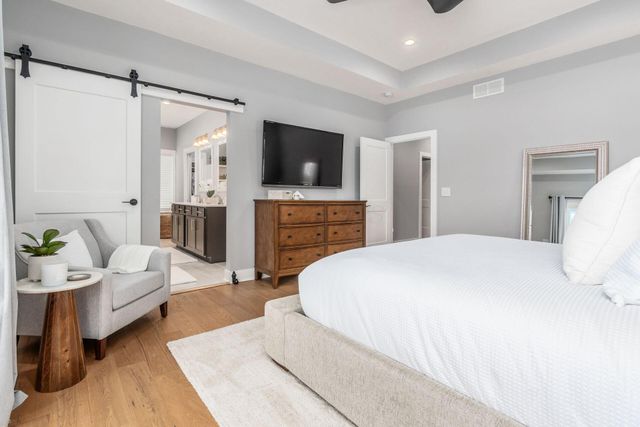 5801 Hickory Drive, Lewis Center, OH 43035