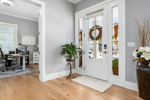 5801 Hickory Drive, Lewis Center, OH 43035