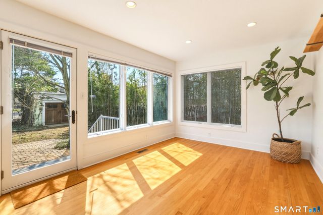 258 Saint John Street, New Haven, CT 06511