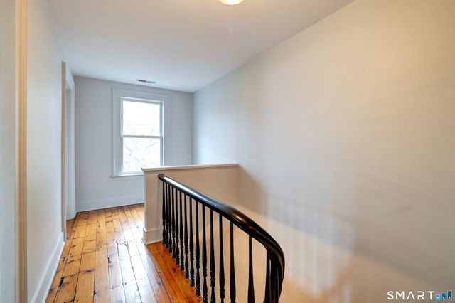 258 Saint John Street, New Haven, CT 06511