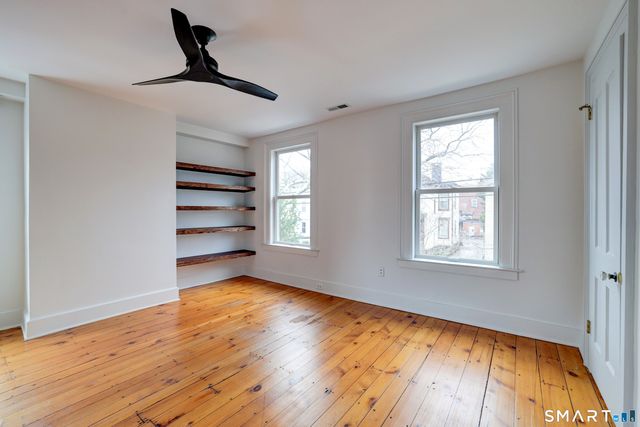 258 Saint John Street, New Haven, CT 06511