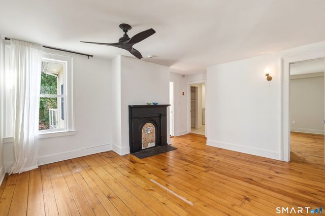 258 Saint John Street, New Haven, CT 06511