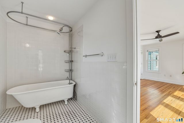 258 Saint John Street, New Haven, CT 06511