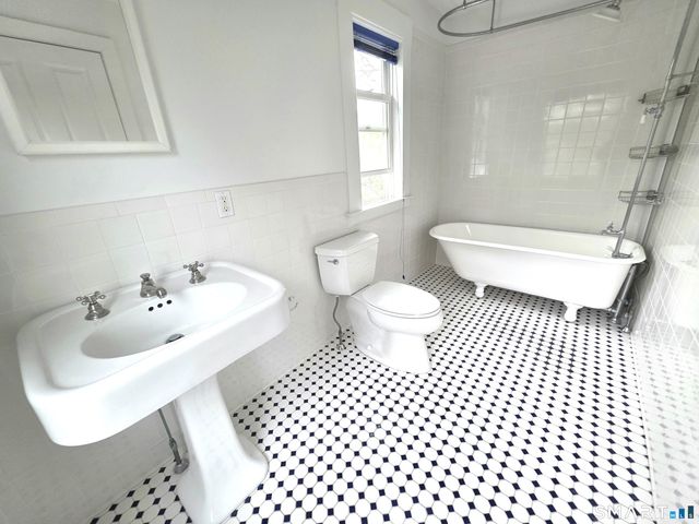 258 Saint John Street, New Haven, CT 06511