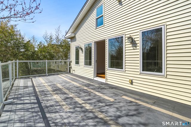 258 Saint John Street, New Haven, CT 06511