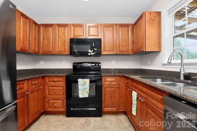 5306 Willow Run Drive, Monroe, NC 28110
