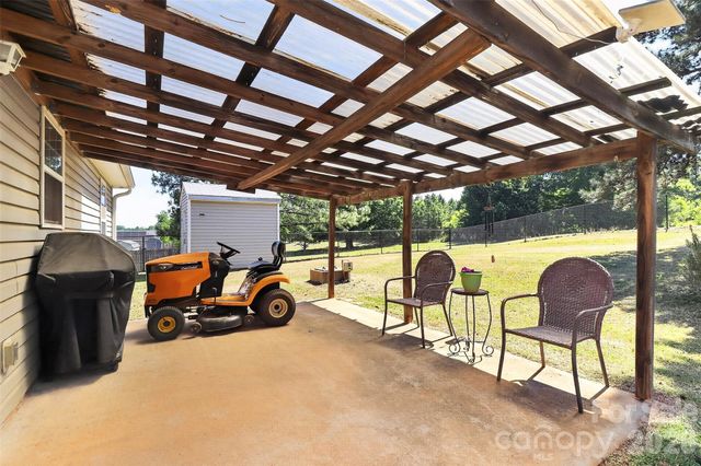 5306 Willow Run Drive, Monroe, NC 28110