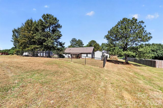5306 Willow Run Drive, Monroe, NC 28110
