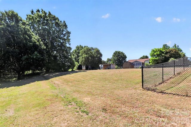 5306 Willow Run Drive, Monroe, NC 28110