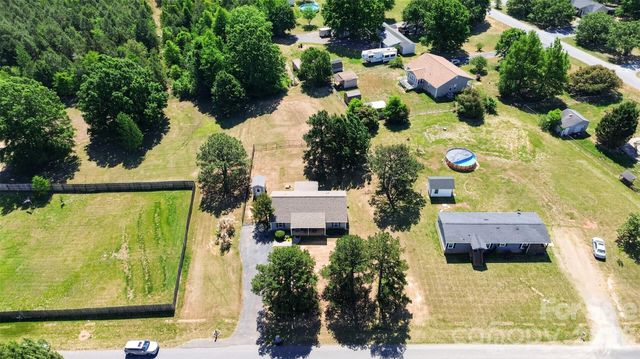 5306 Willow Run Drive, Monroe, NC 28110