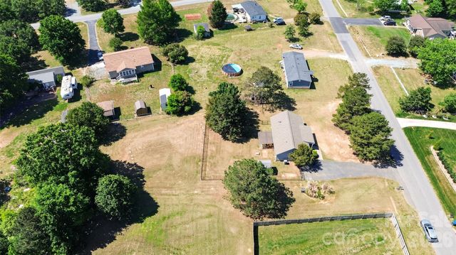 5306 Willow Run Drive, Monroe, NC 28110