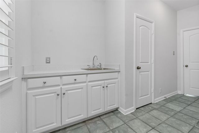 2205 Covington Court, Sherman, TX 75092