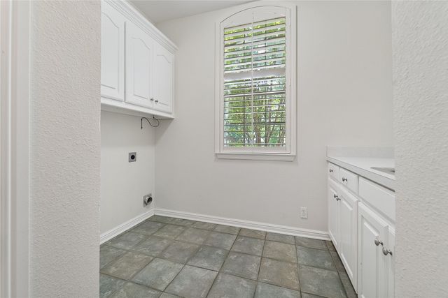 2205 Covington Court, Sherman, TX 75092