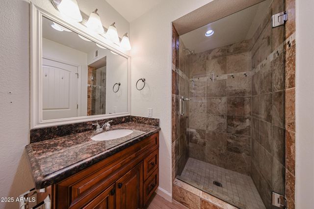 6539 E ARBOR Avenue, Mesa, AZ 85206