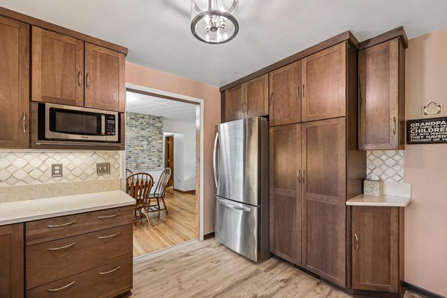 3403 71st Street E, Inver Grove Heights, MN 55076