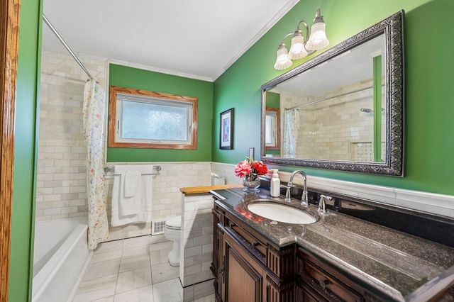 3403 71st Street E, Inver Grove Heights, MN 55076