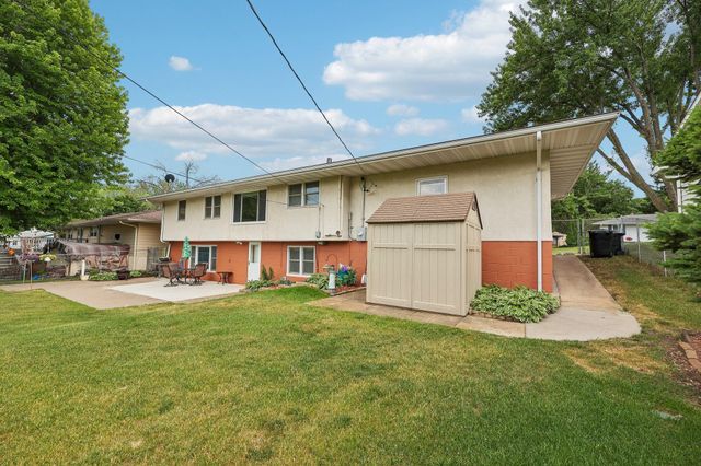 3403 71st Street E, Inver Grove Heights, MN 55076