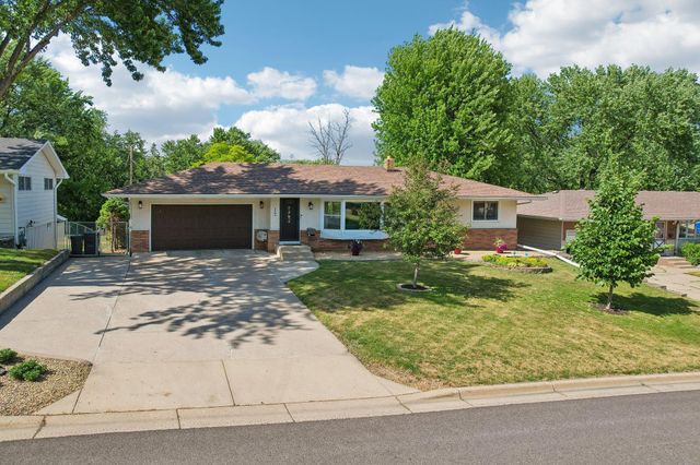 3403 71st Street E, Inver Grove Heights, MN 55076