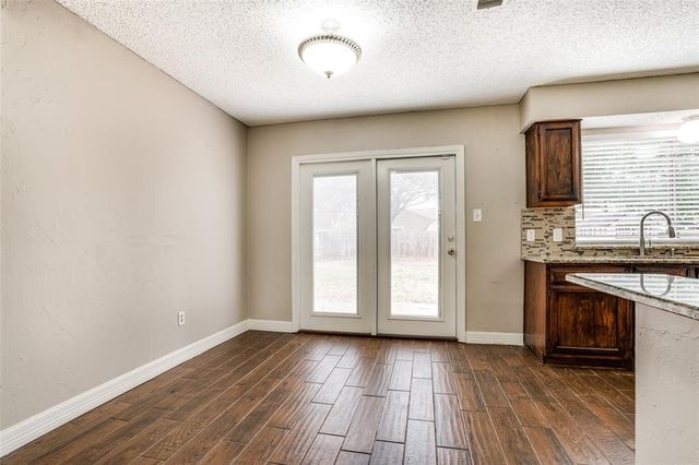 2626 Bennington Court, Grand Prairie, TX 75052